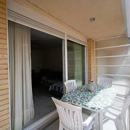 Service - Maricel M Apartamento